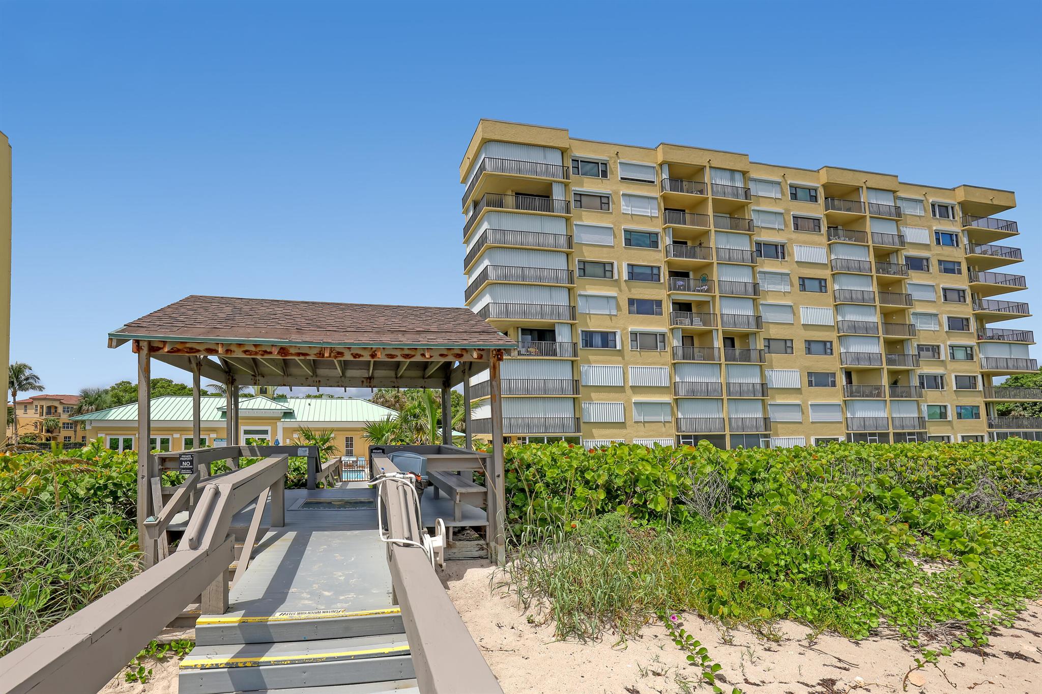 SAND DOLLAR NORTH CONDOMI - Residential