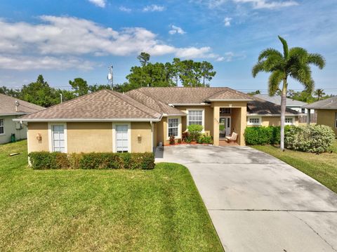 A home in Port St Lucie