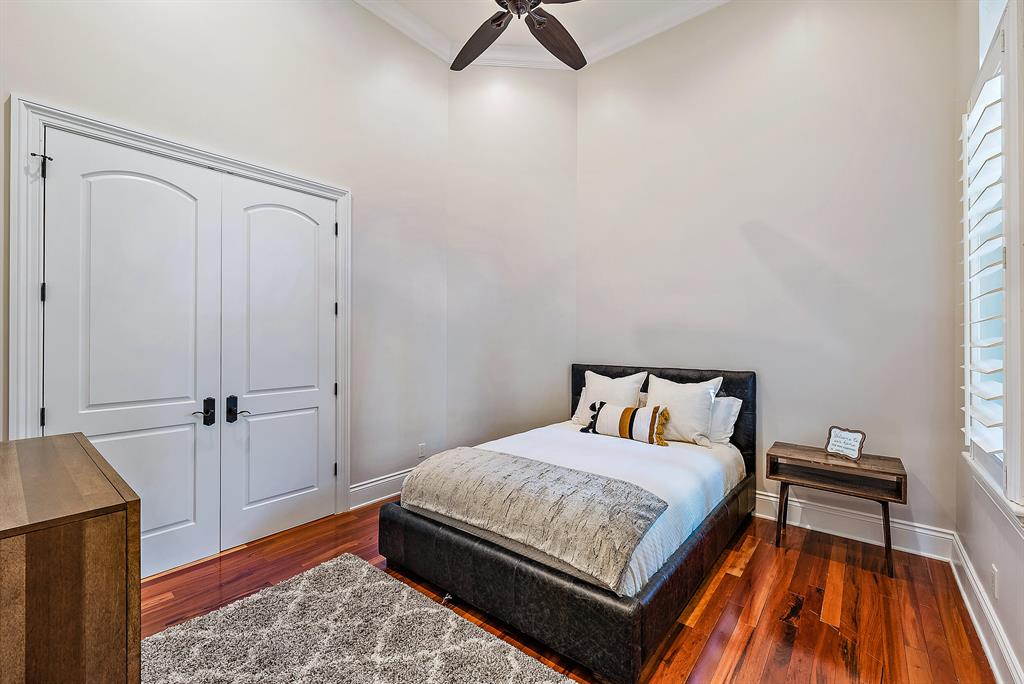 S/D OF 35-40-42, GOV LTS - Residential