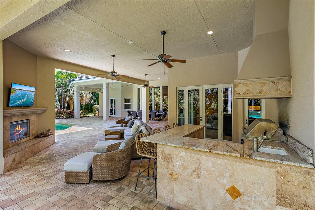 S/D OF 35-40-42, GOV LTS - Residential