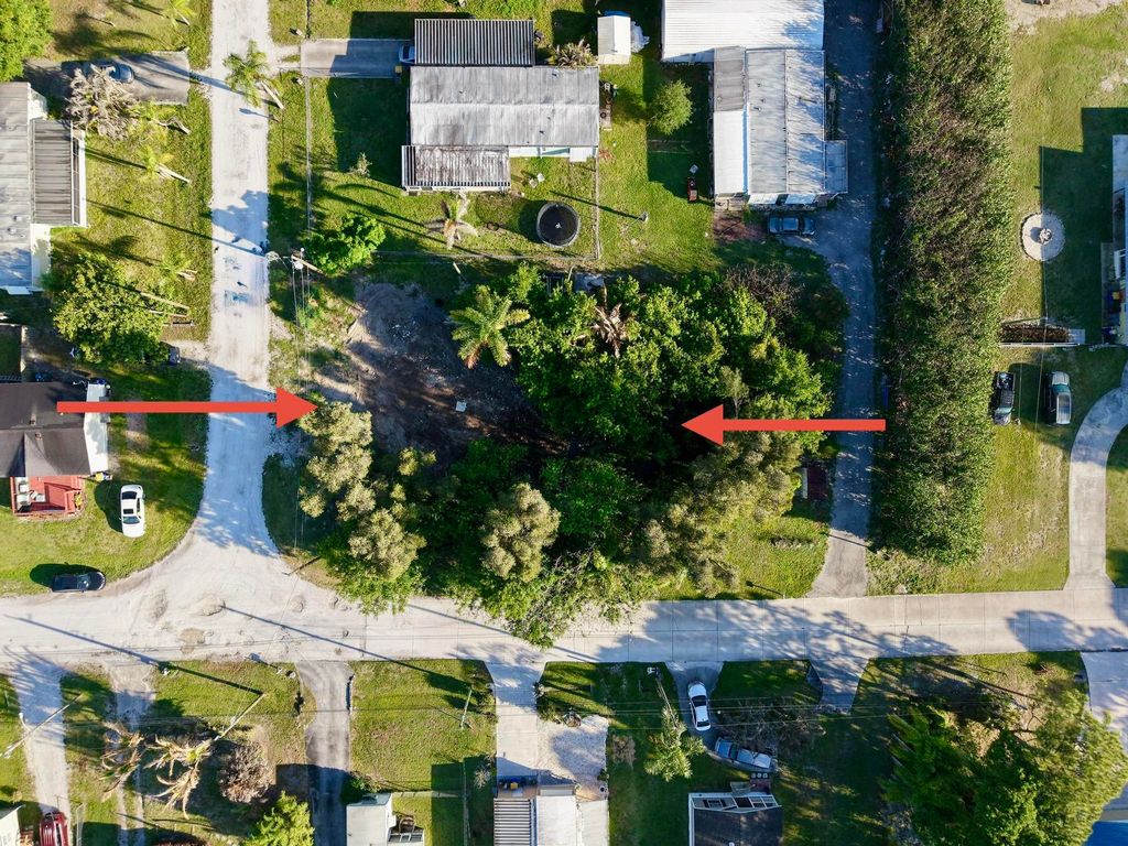 Photo of 0 Unassigned, Stuart, FL 34997 (MLS # B26021249)