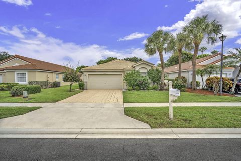 Photo of 5707 Swaying Palm Lane, Boynton Beach, FL 33437 (MLS # B26054338)