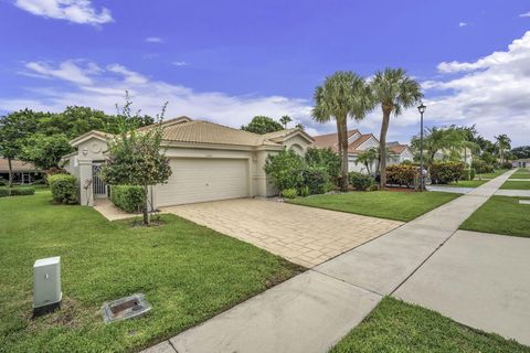 Tiny photo for 5707 Swaying Palm Lane, Boynton Beach, FL 33437 (MLS # B26054338)