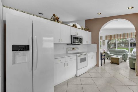 Tiny photo for 5707 Swaying Palm Lane, Boynton Beach, FL 33437 (MLS # B26054338)