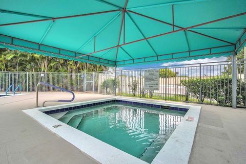 Tiny photo for 5707 Swaying Palm Lane, Boynton Beach, FL 33437 (MLS # B26054338)