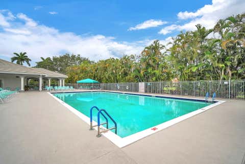 Tiny photo for 5707 Swaying Palm Lane, Boynton Beach, FL 33437 (MLS # B26054338)