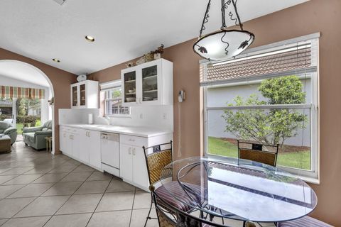 Tiny photo for 5707 Swaying Palm Lane, Boynton Beach, FL 33437 (MLS # B26054338)