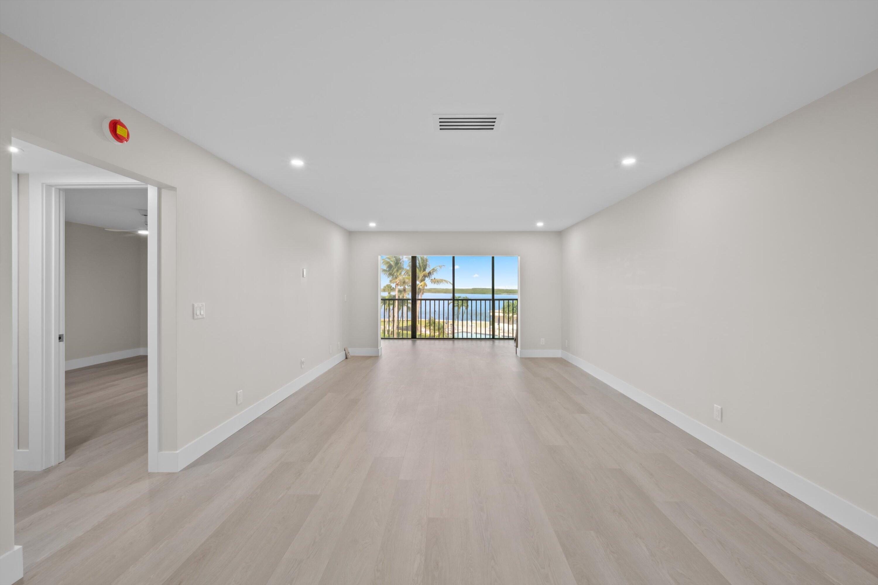 200 Intracoastal Place 306