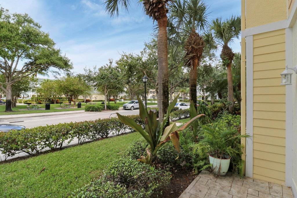 Photo of 245 Murcia Drive #103, Jupiter, FL 33458 (MLS # R11013748)