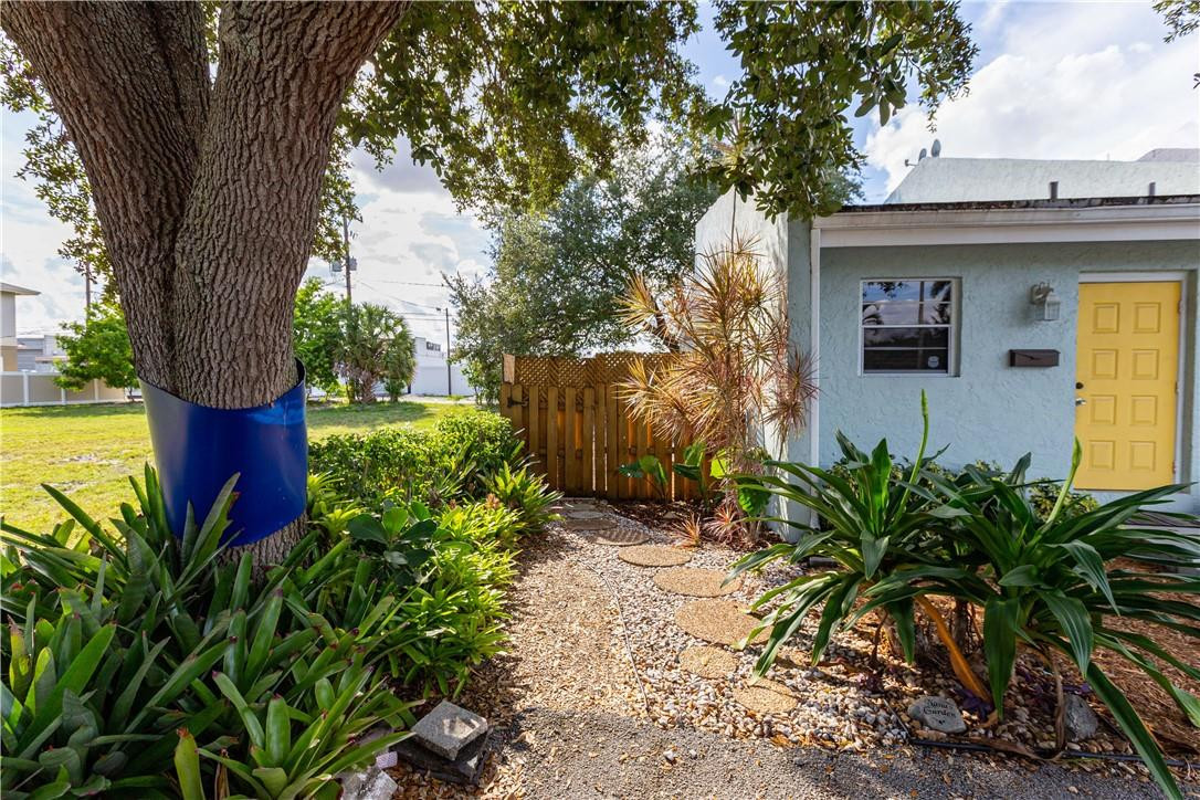 No Complex Name - Residential