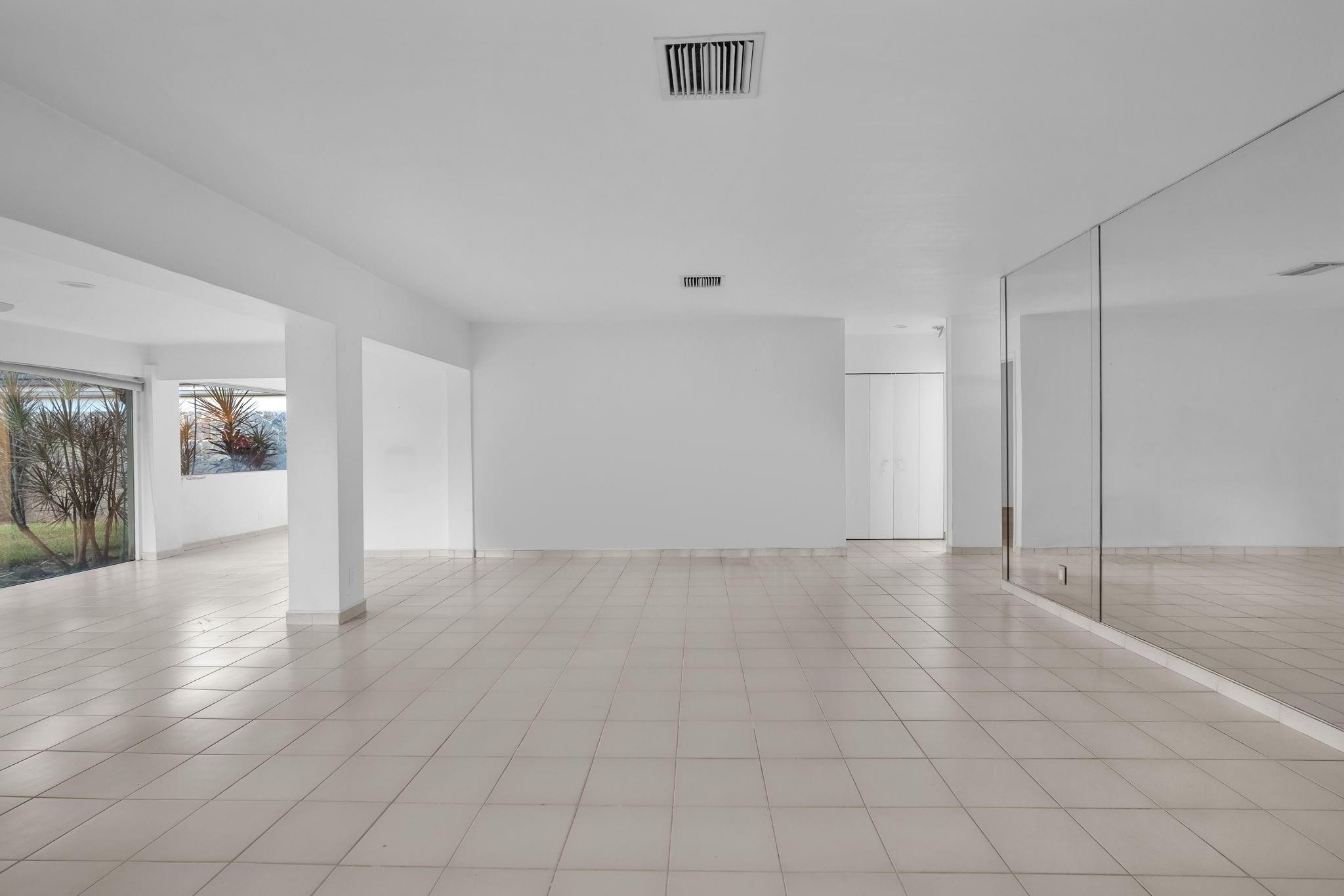 The Emerald Green Villas - Residential