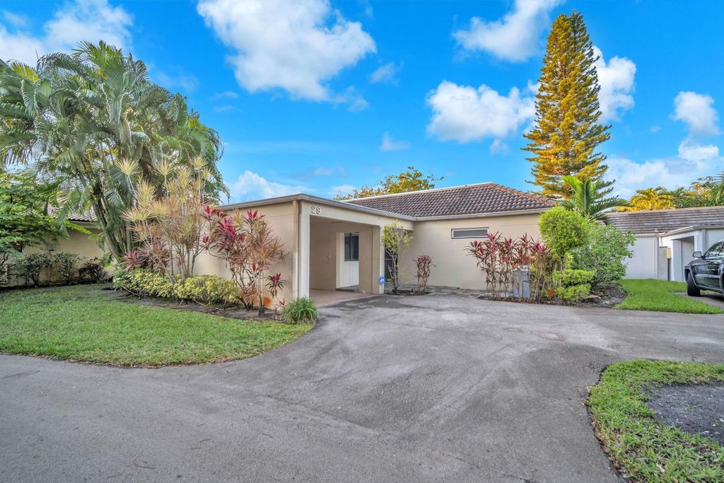 Photo of 3501 Keyser Ave #29, Hollywood, FL 33021 (MLS # F10539881)