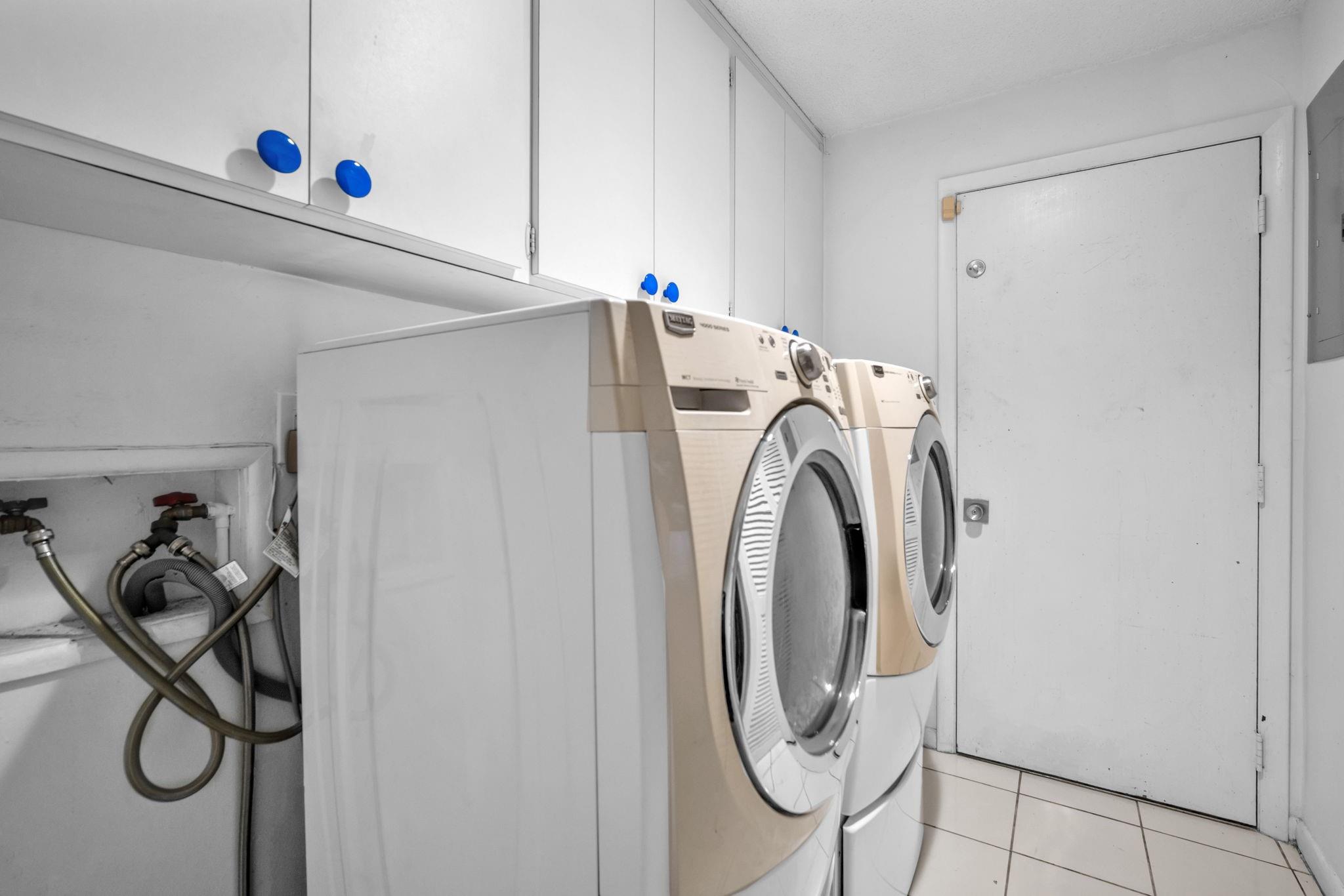 The Emerald Green Villas - Residential