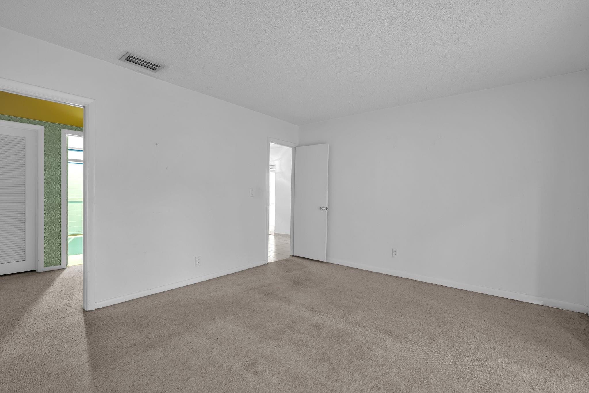 The Emerald Green Villas - Residential