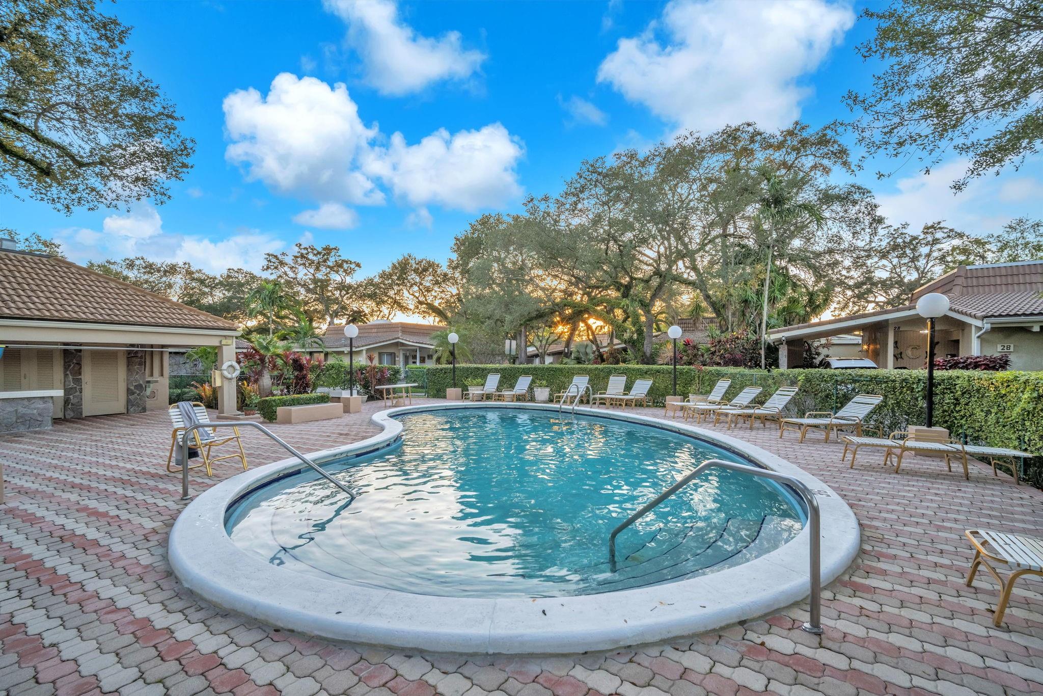 The Emerald Green Villas - Residential