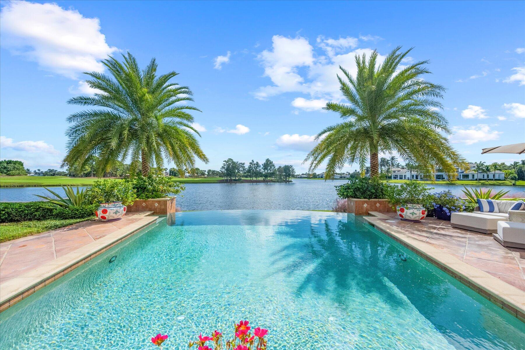 THE LOXAHATCHEE CLUB - Residential