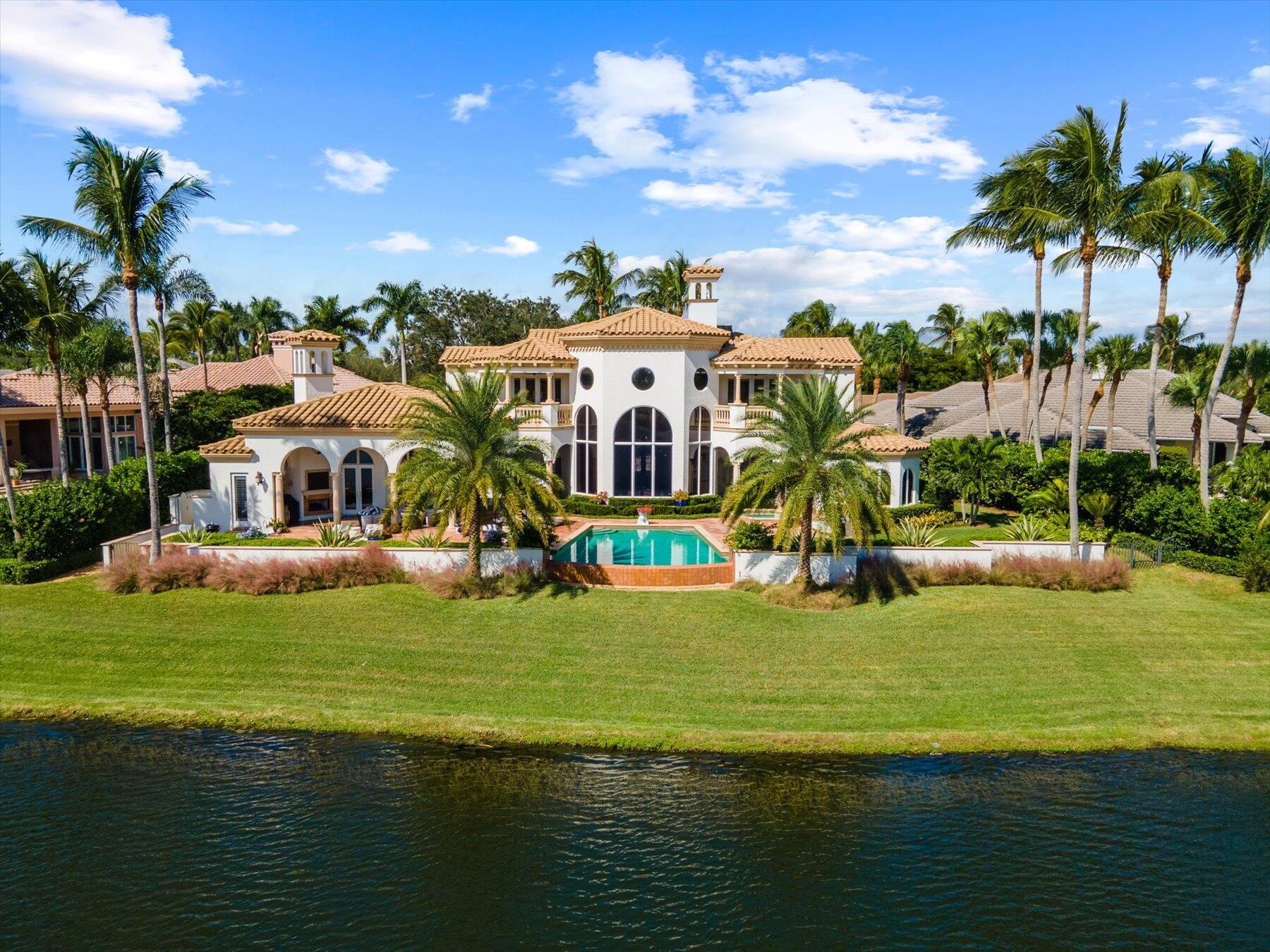 THE LOXAHATCHEE CLUB - Residential