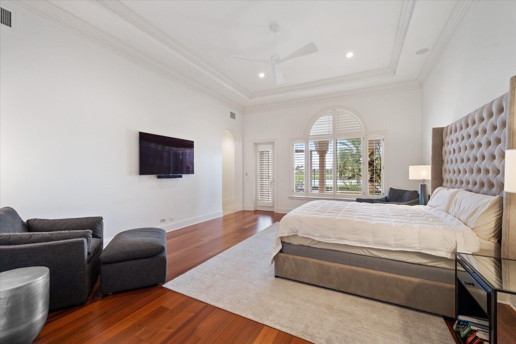 THE LOXAHATCHEE CLUB - Residential