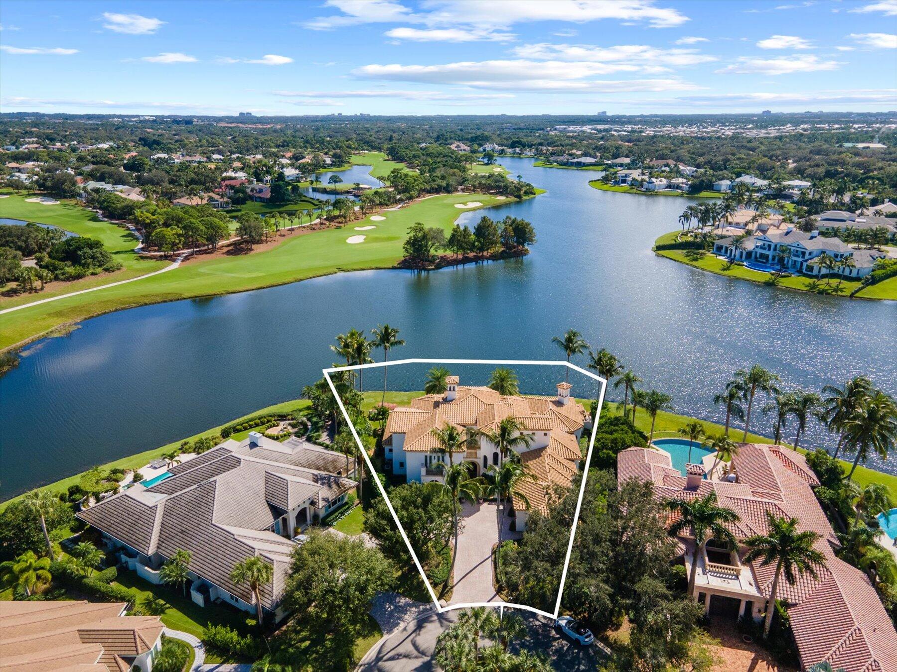 THE LOXAHATCHEE CLUB - Residential