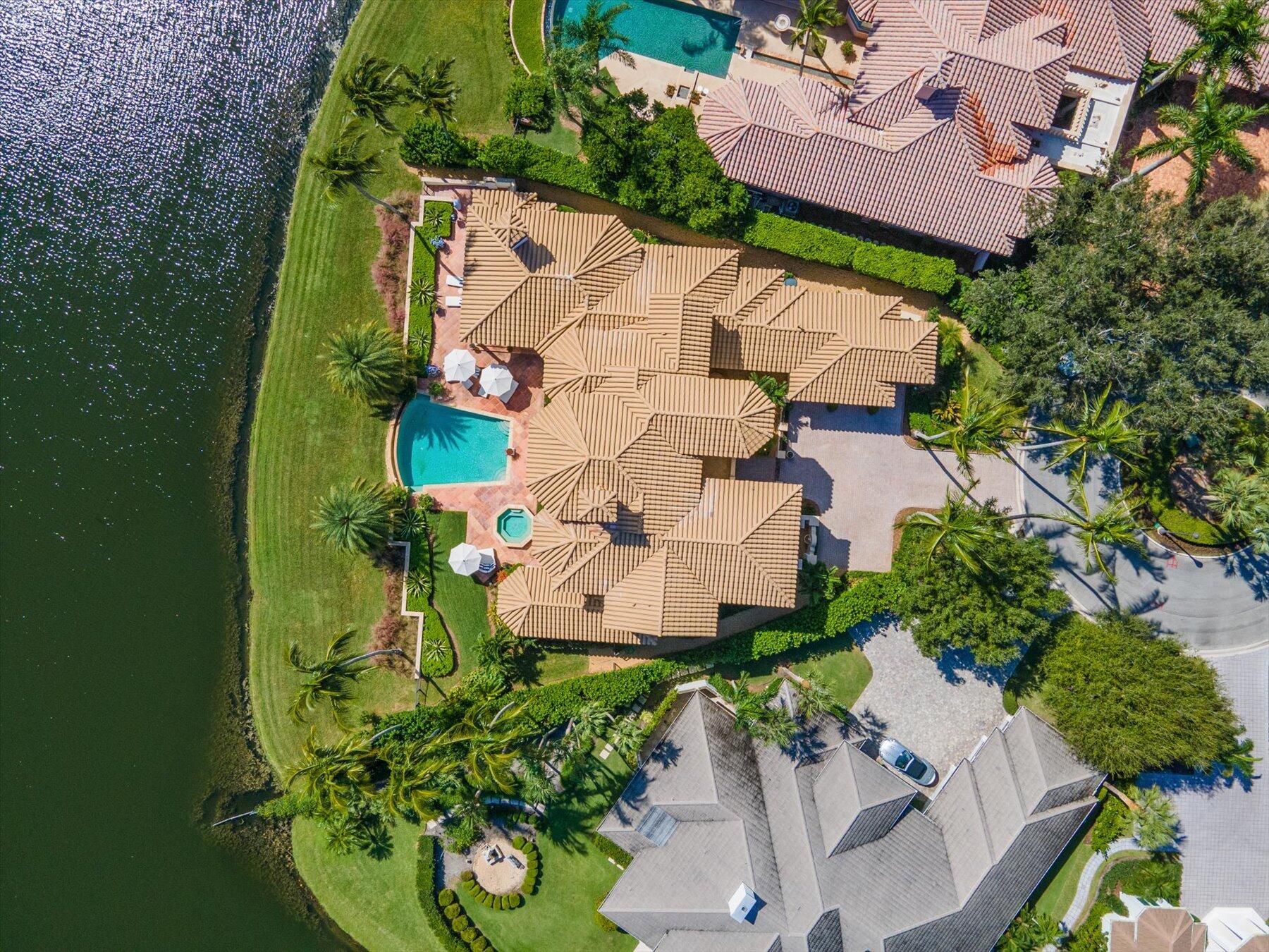 THE LOXAHATCHEE CLUB - Residential
