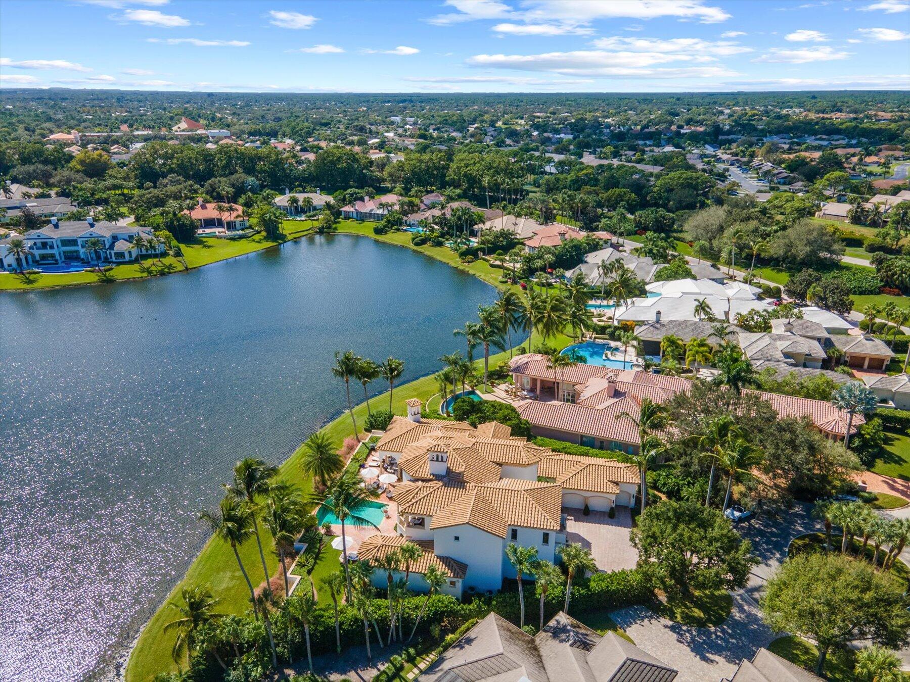THE LOXAHATCHEE CLUB - Residential