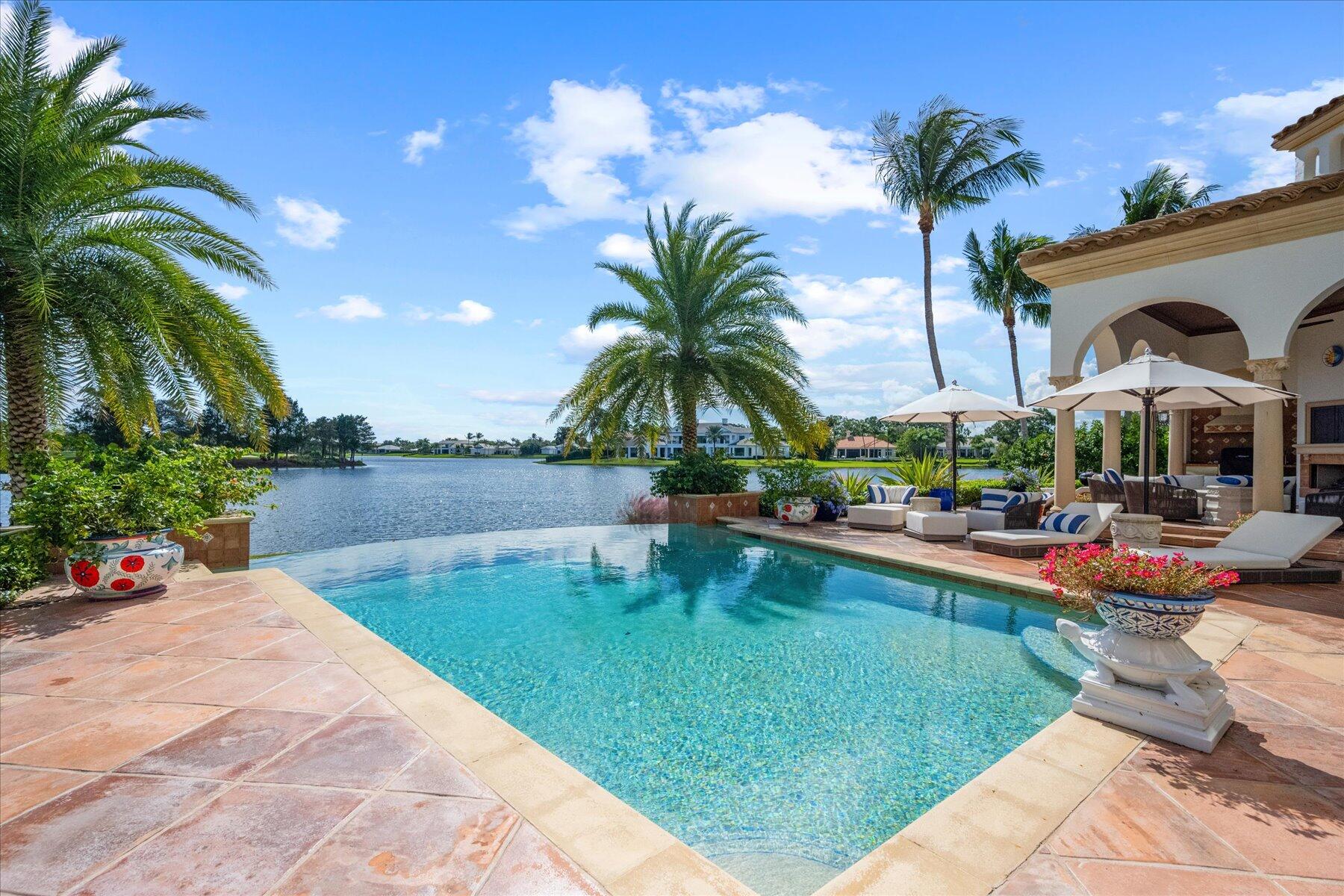 THE LOXAHATCHEE CLUB - Residential