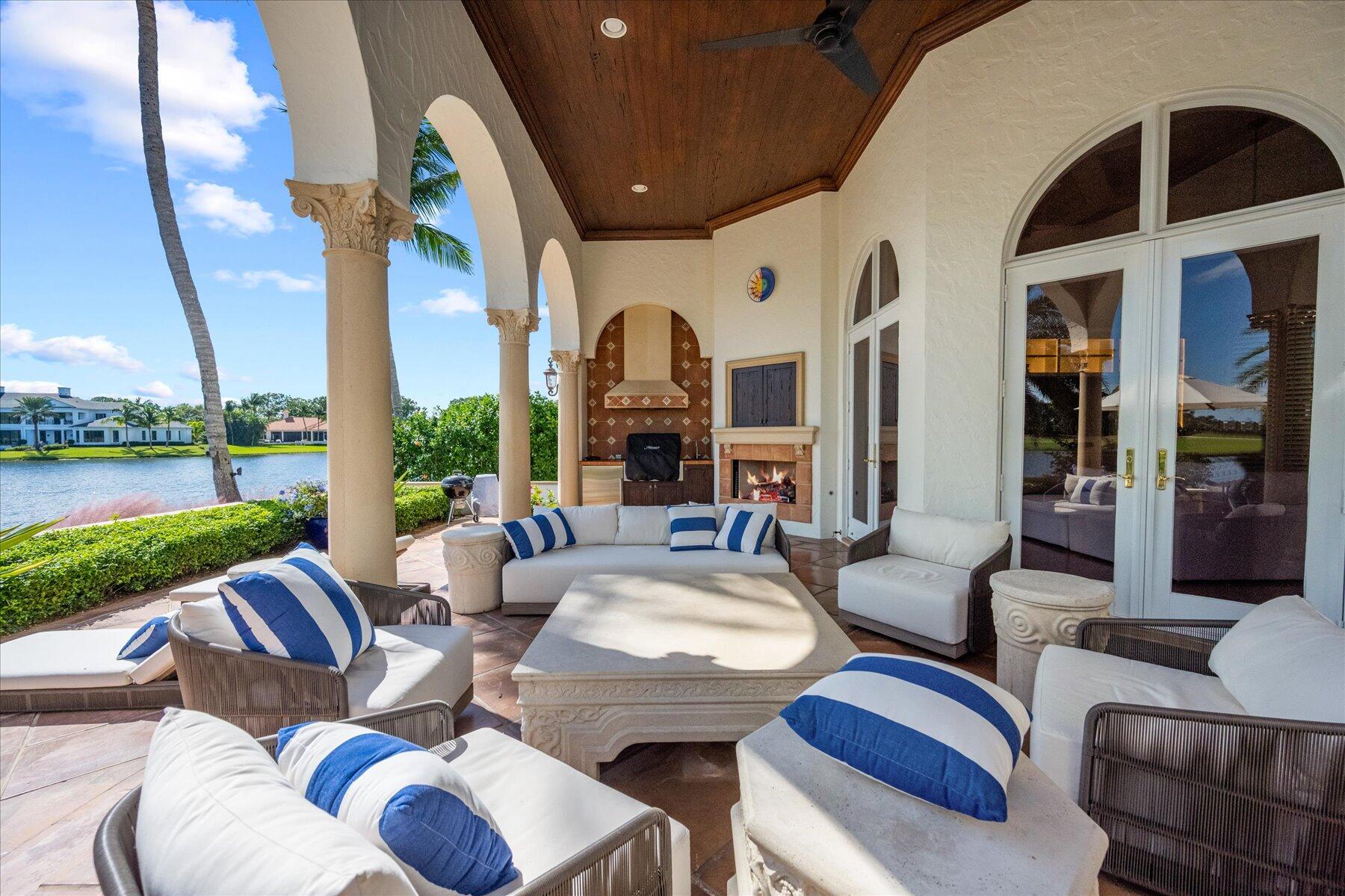 THE LOXAHATCHEE CLUB - Residential