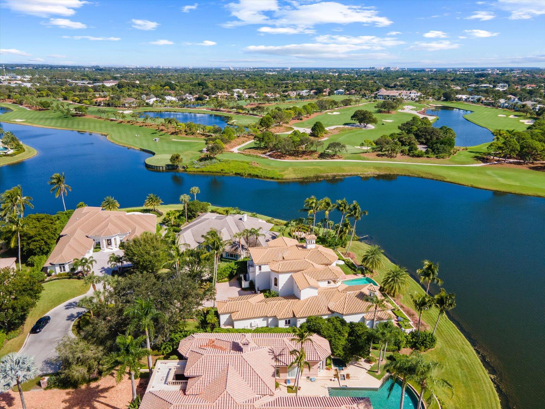 THE LOXAHATCHEE CLUB - Residential