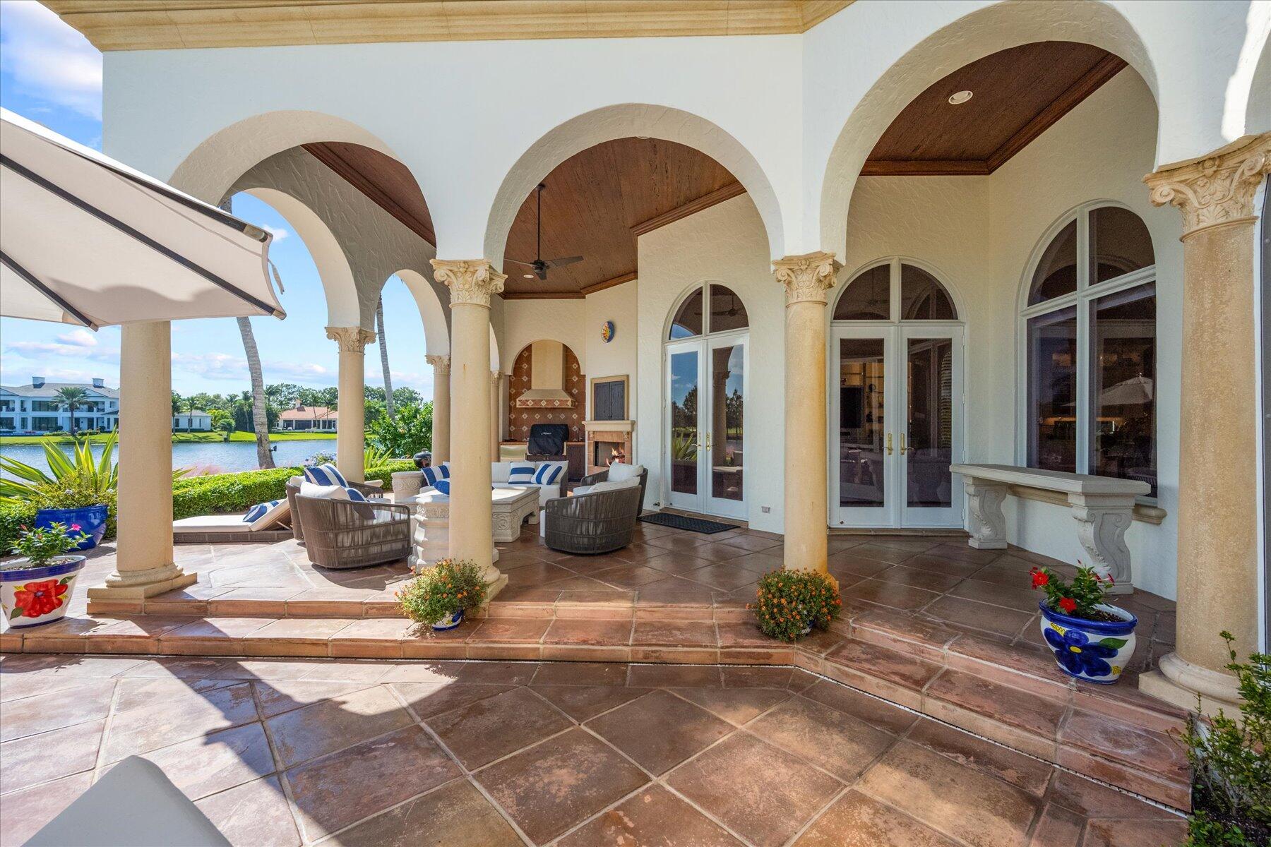 THE LOXAHATCHEE CLUB - Residential