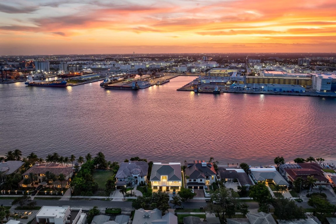 HARBOUR HEIGHTS ADD - Residential