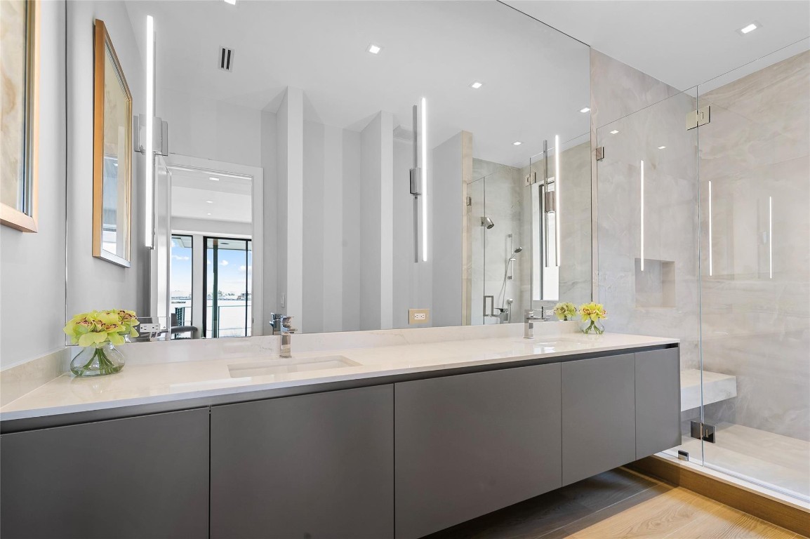 HARBOUR HEIGHTS ADD - Residential