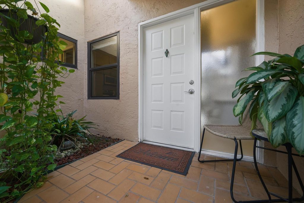 Photo of 8290 Springlake Drive, Boca Raton, FL 33496 (MLS # F10549585)