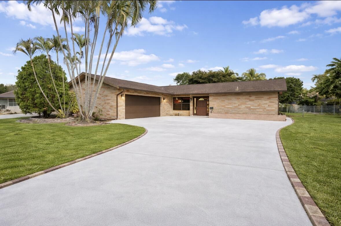 356 Sandpiper Avenue