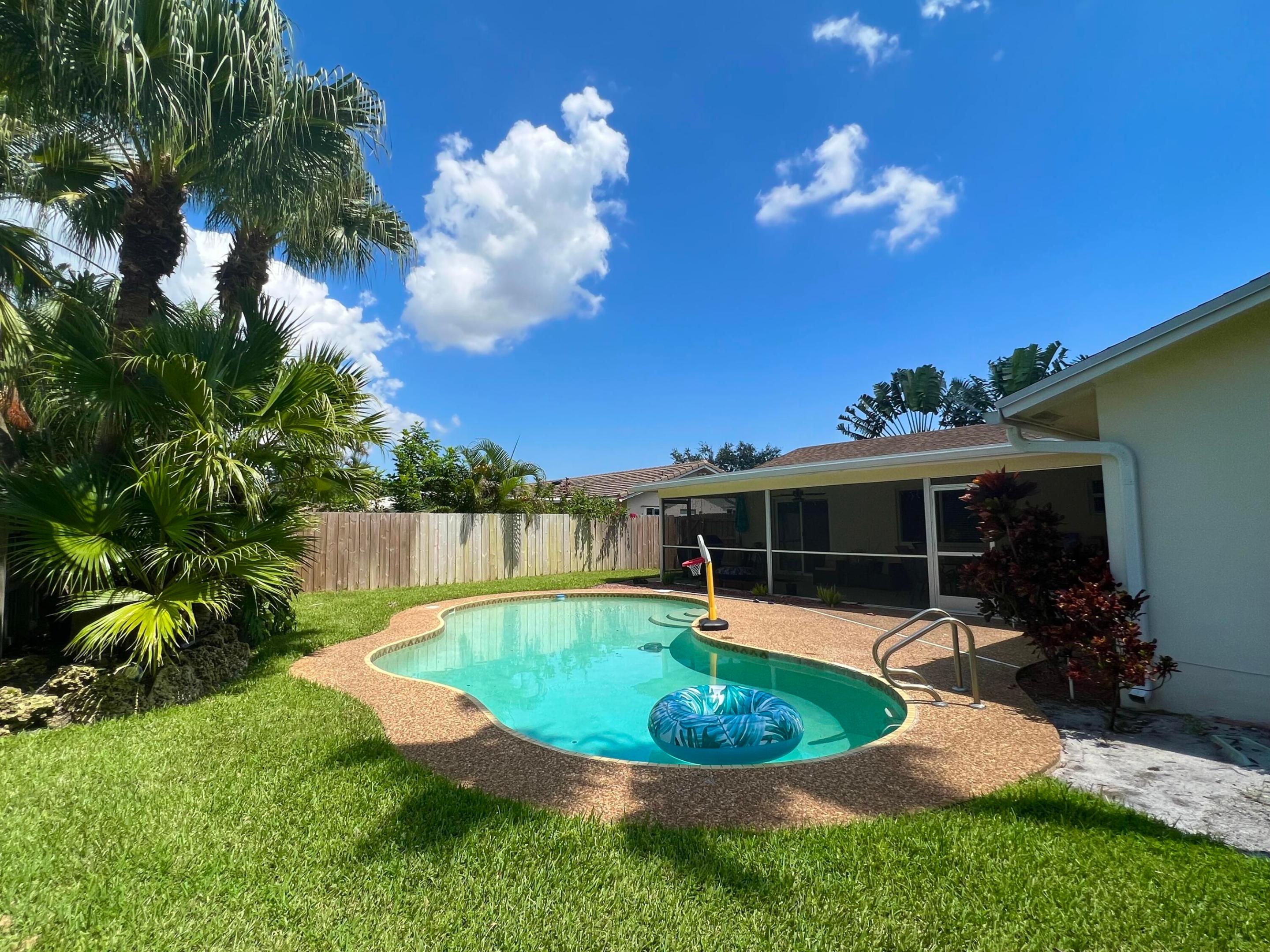 BOCA MADERA UNIT 1 - Residential Lease