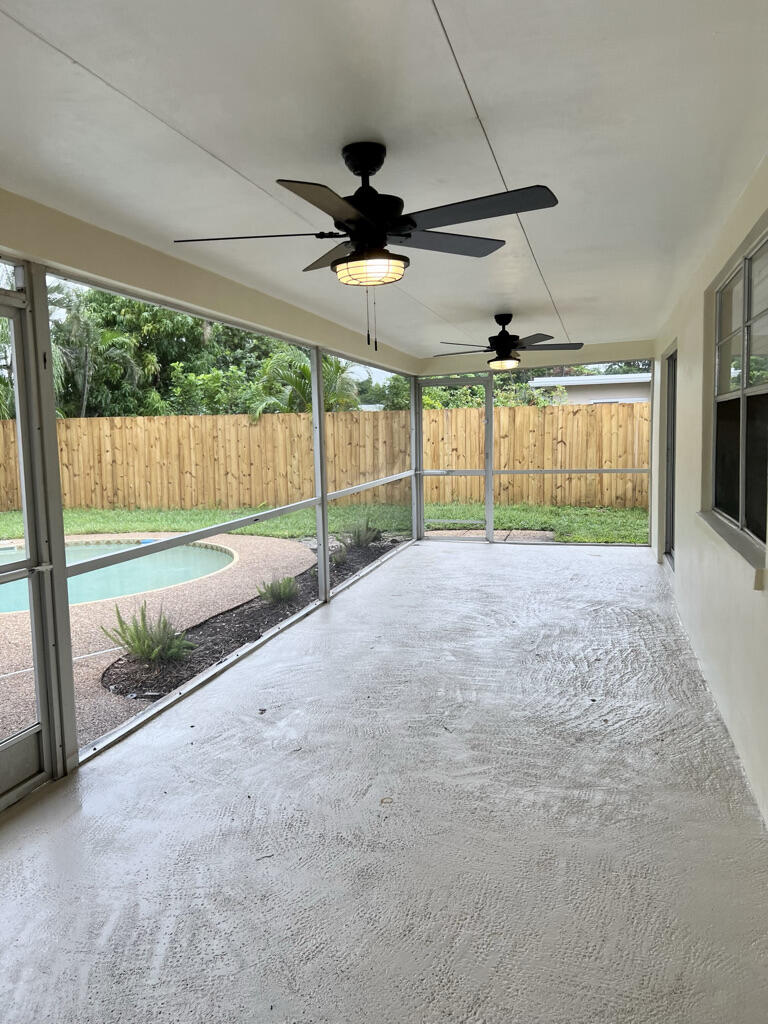 BOCA MADERA UNIT 1 - Residential Lease