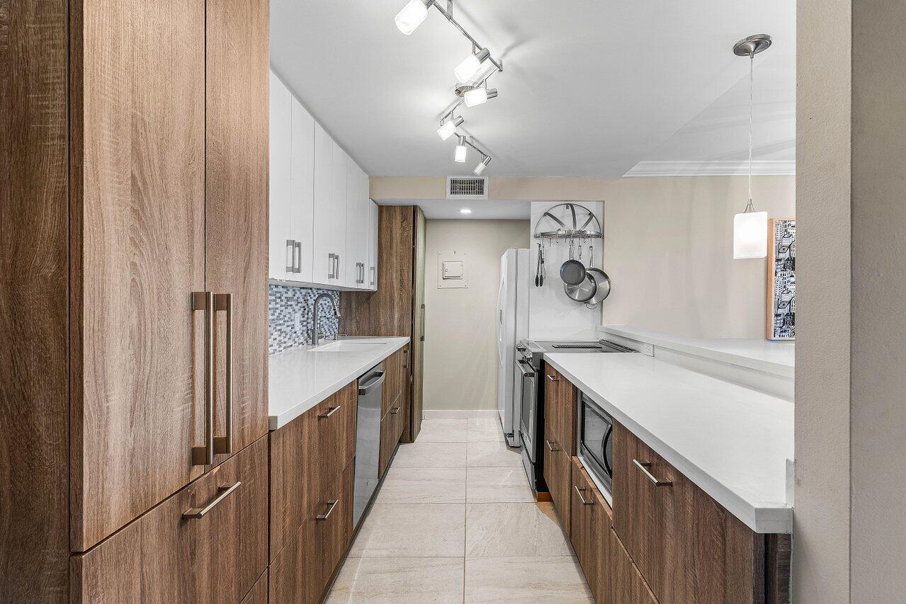 OLD PORT COVE CONDO ONE - Residential