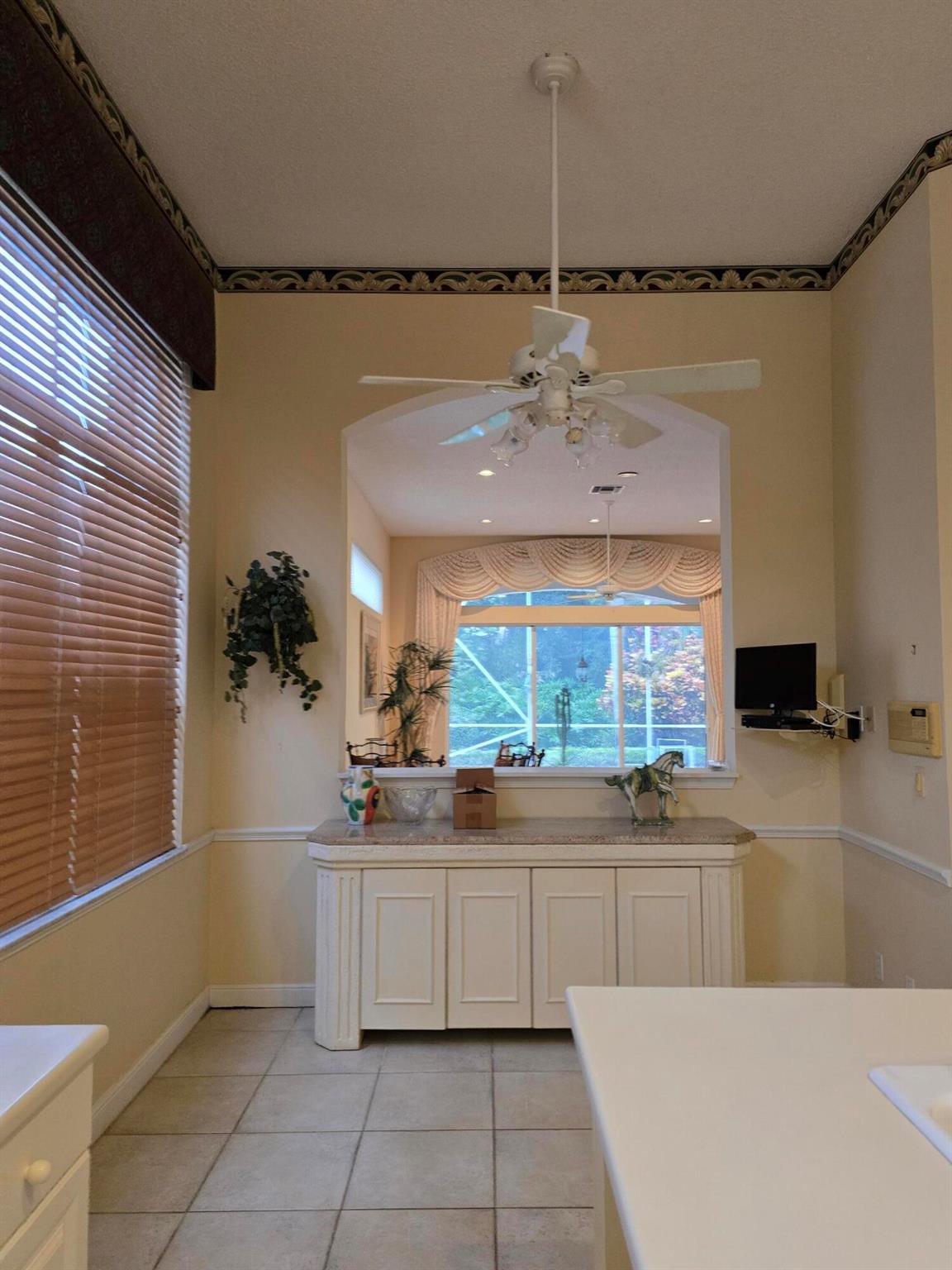 ABERDEEN 25 - Residential