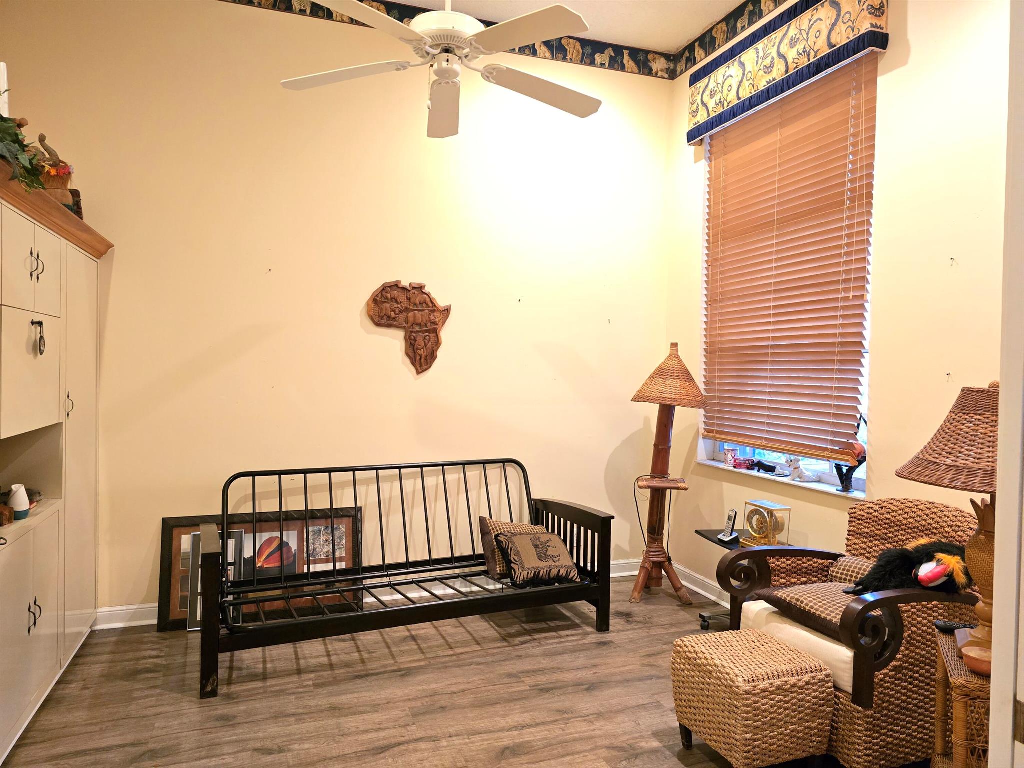 ABERDEEN 25 - Residential