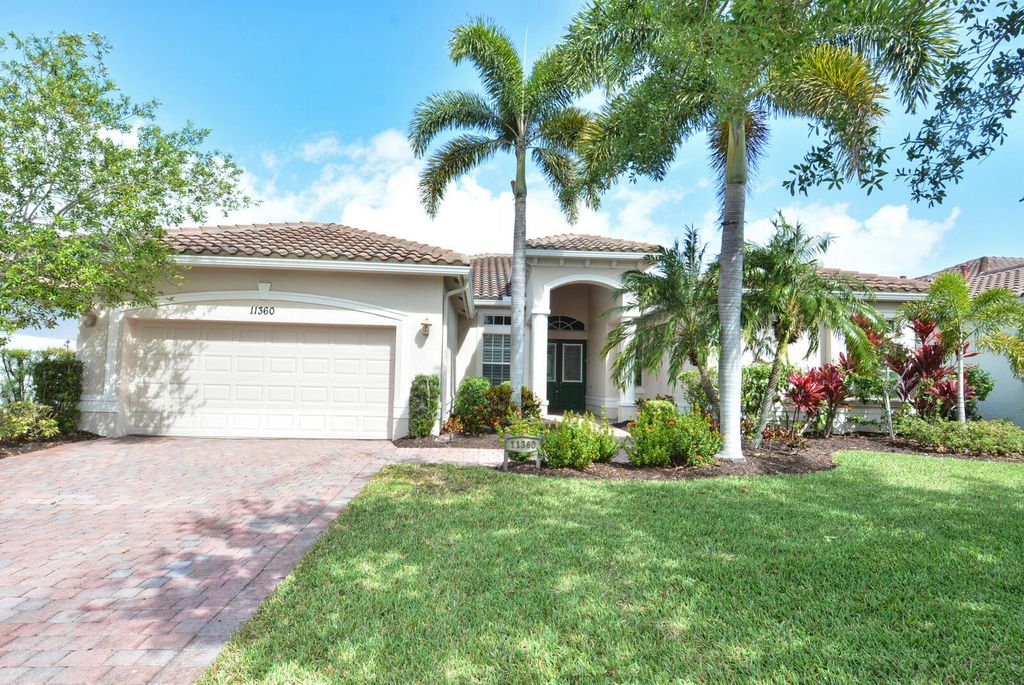 Photo of 11360 SW Aspen Lane, Port Saint Lucie, FL 34987 (MLS # R11077186)