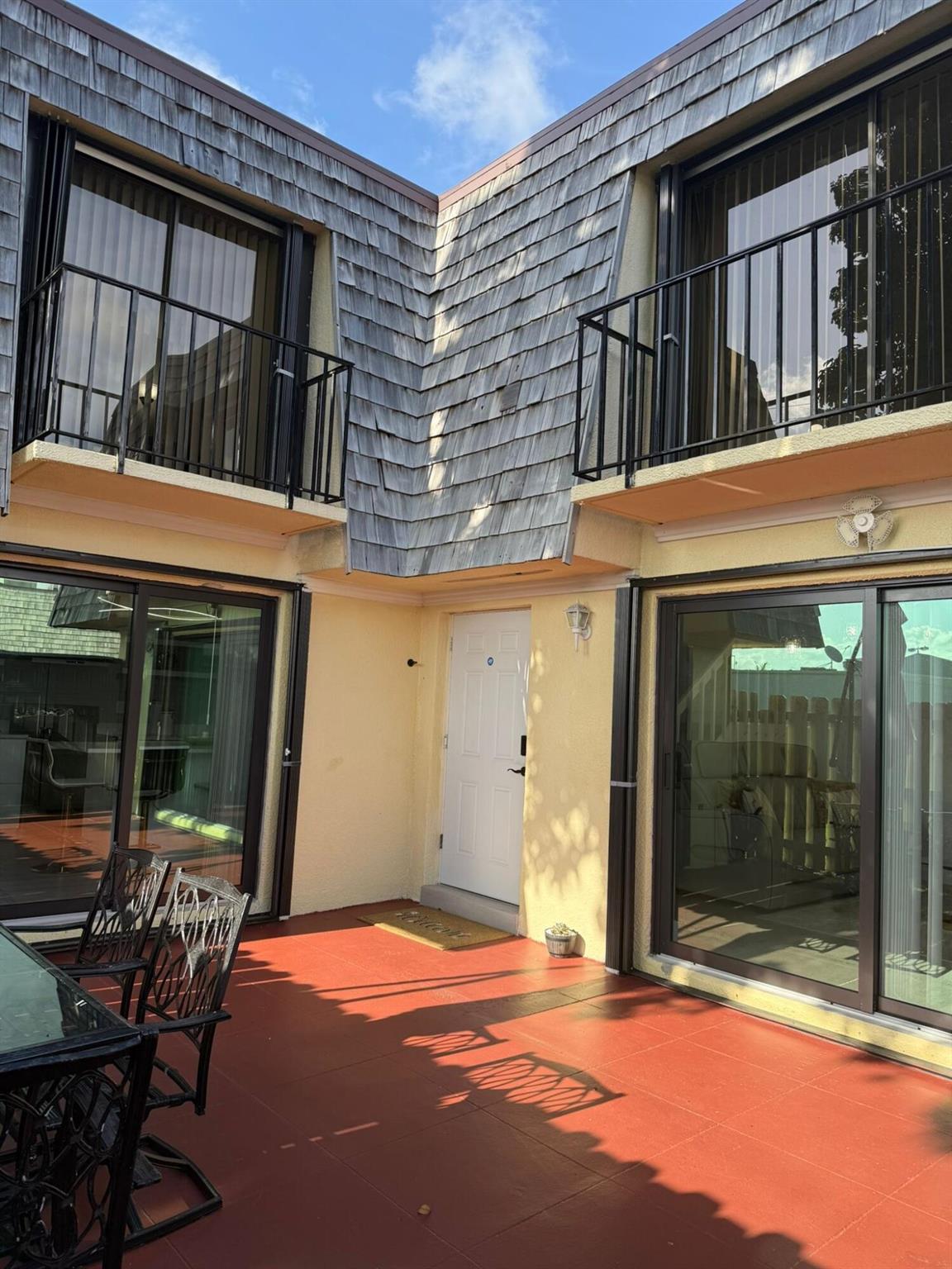 LAKEWOOD 1ST ADDITION OF - Residential