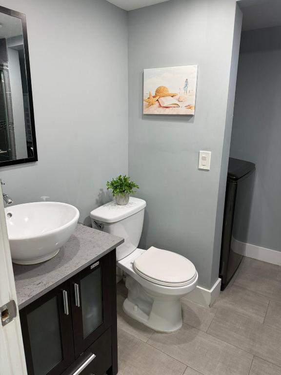 LAKEWOOD 1ST ADDITION OF PALM SPRINGS - Residential