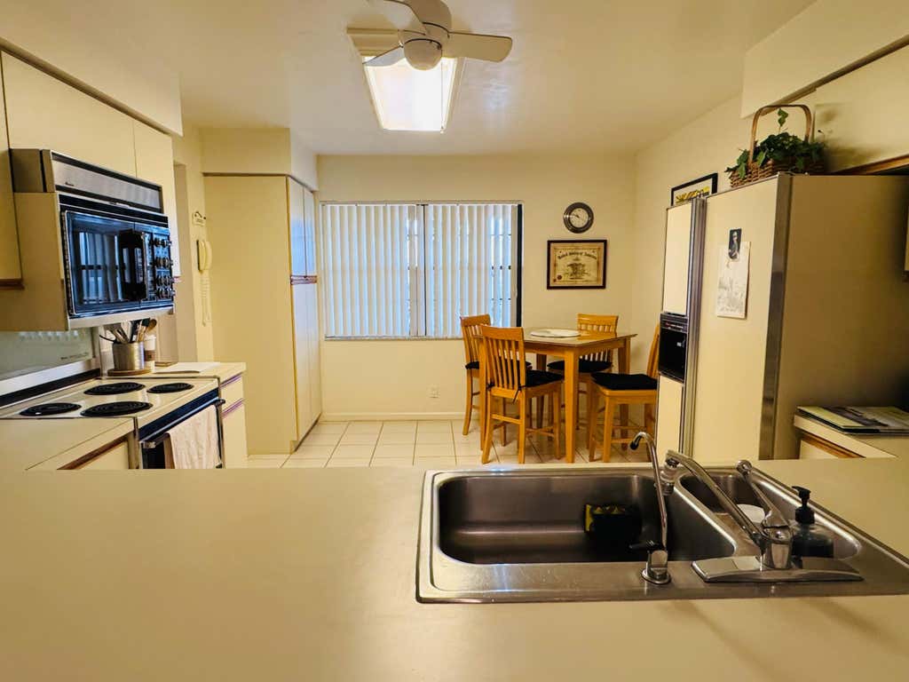 Photo of 11190 Aspen Glen Drive, Boynton Beach, FL 33437 (MLS # B26050108)