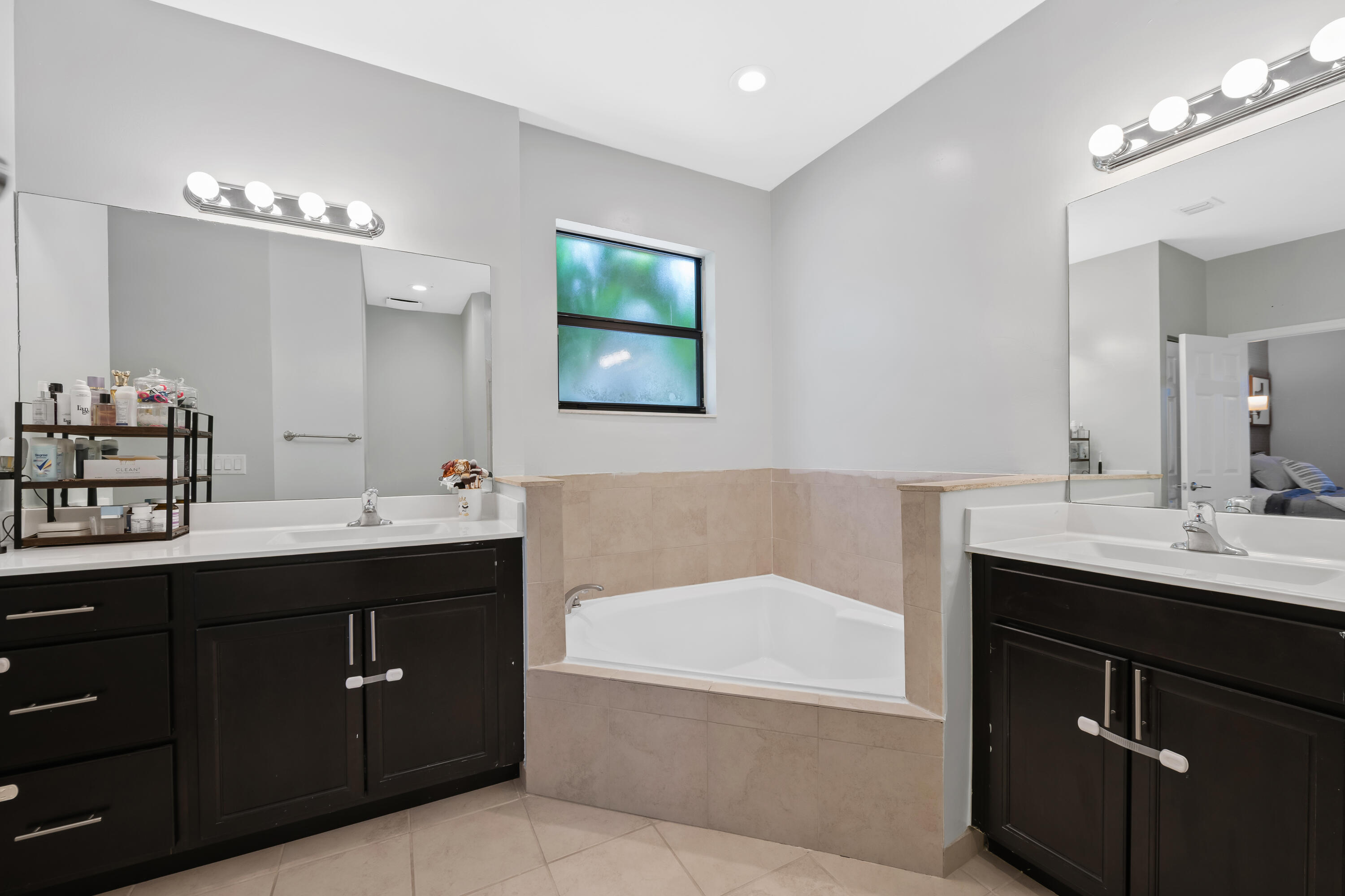 CAPRI AT OASIS - Residential