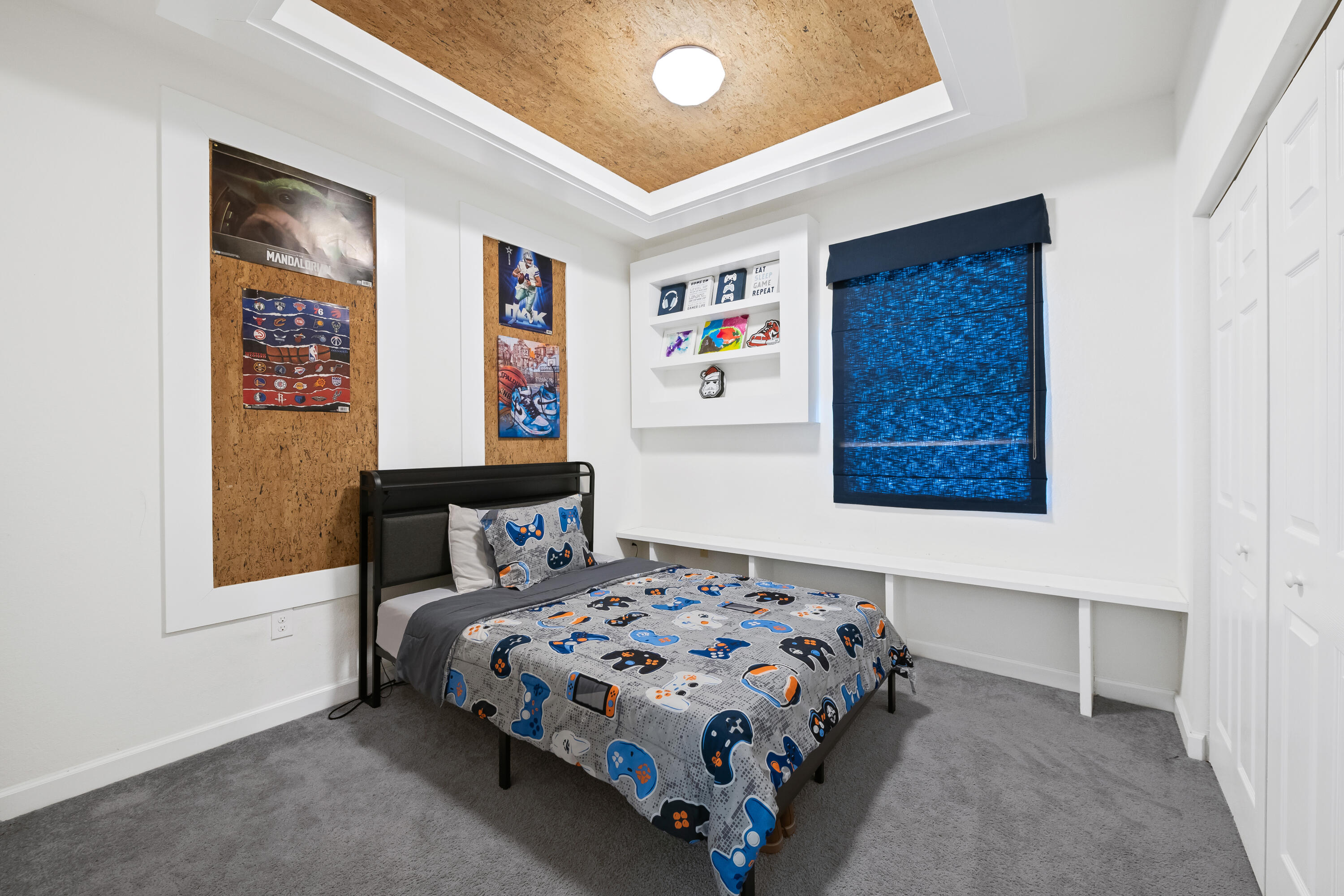 CAPRI AT OASIS - Residential