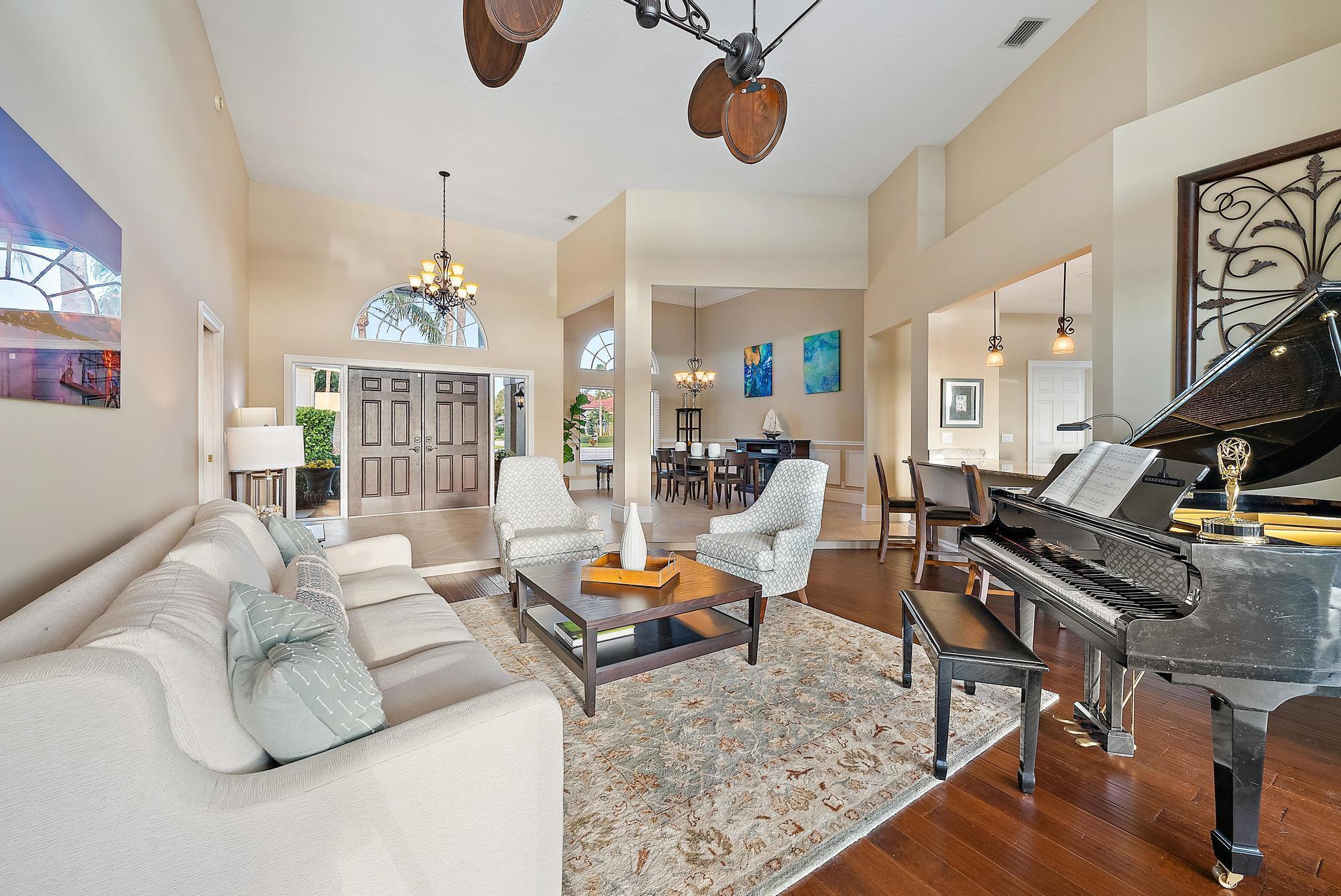 NORTH PASSAGE - Residential