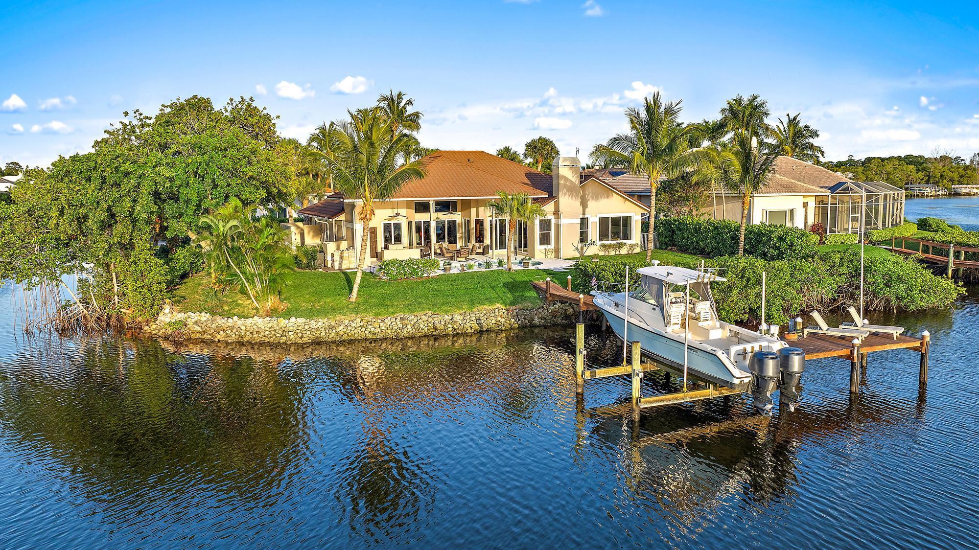 NORTH PASSAGE - Residential