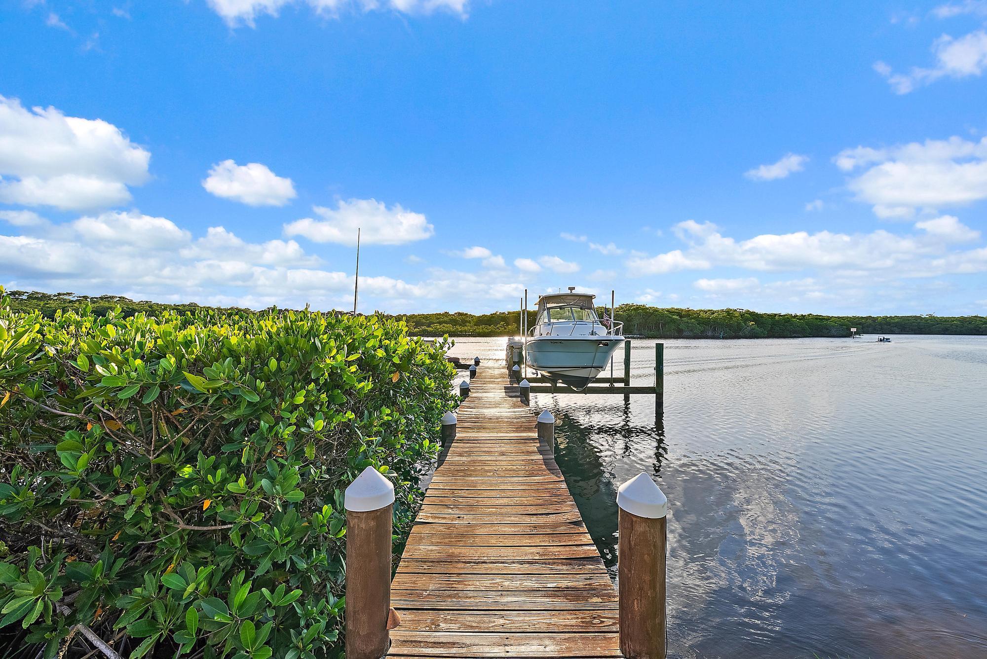 NORTH PASSAGE - Residential