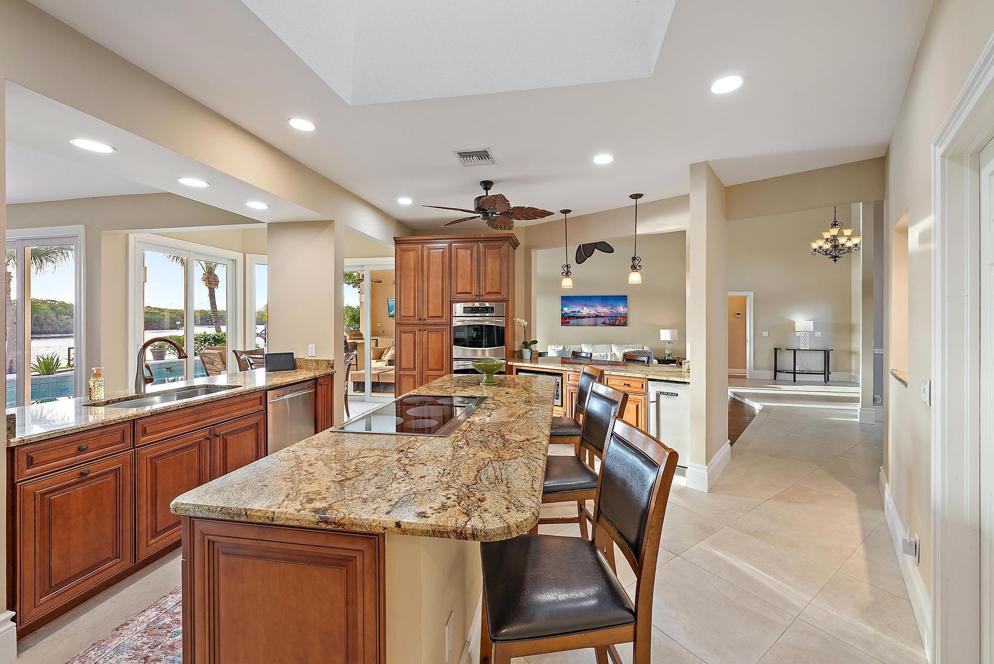 NORTH PASSAGE - Residential