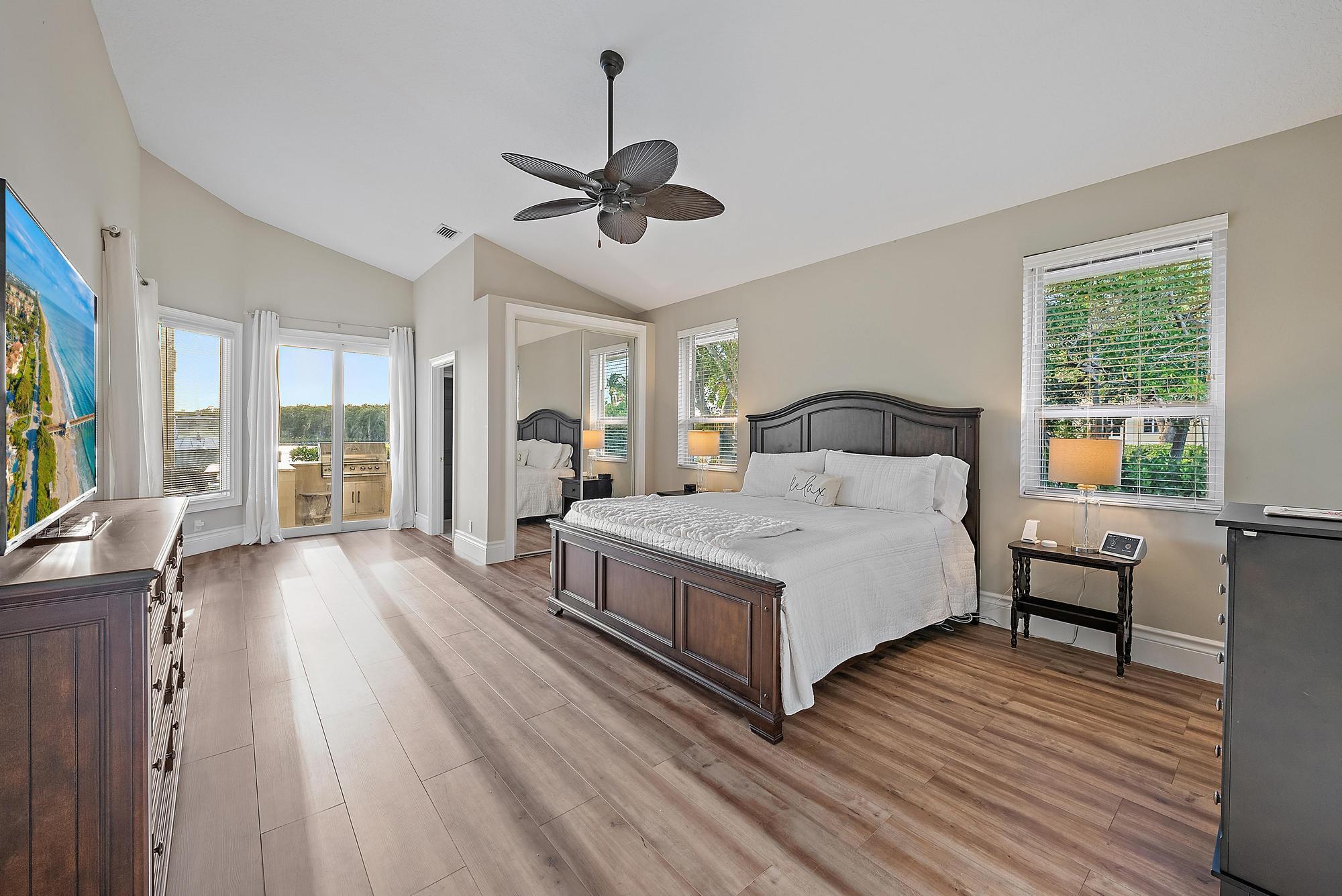 NORTH PASSAGE - Residential