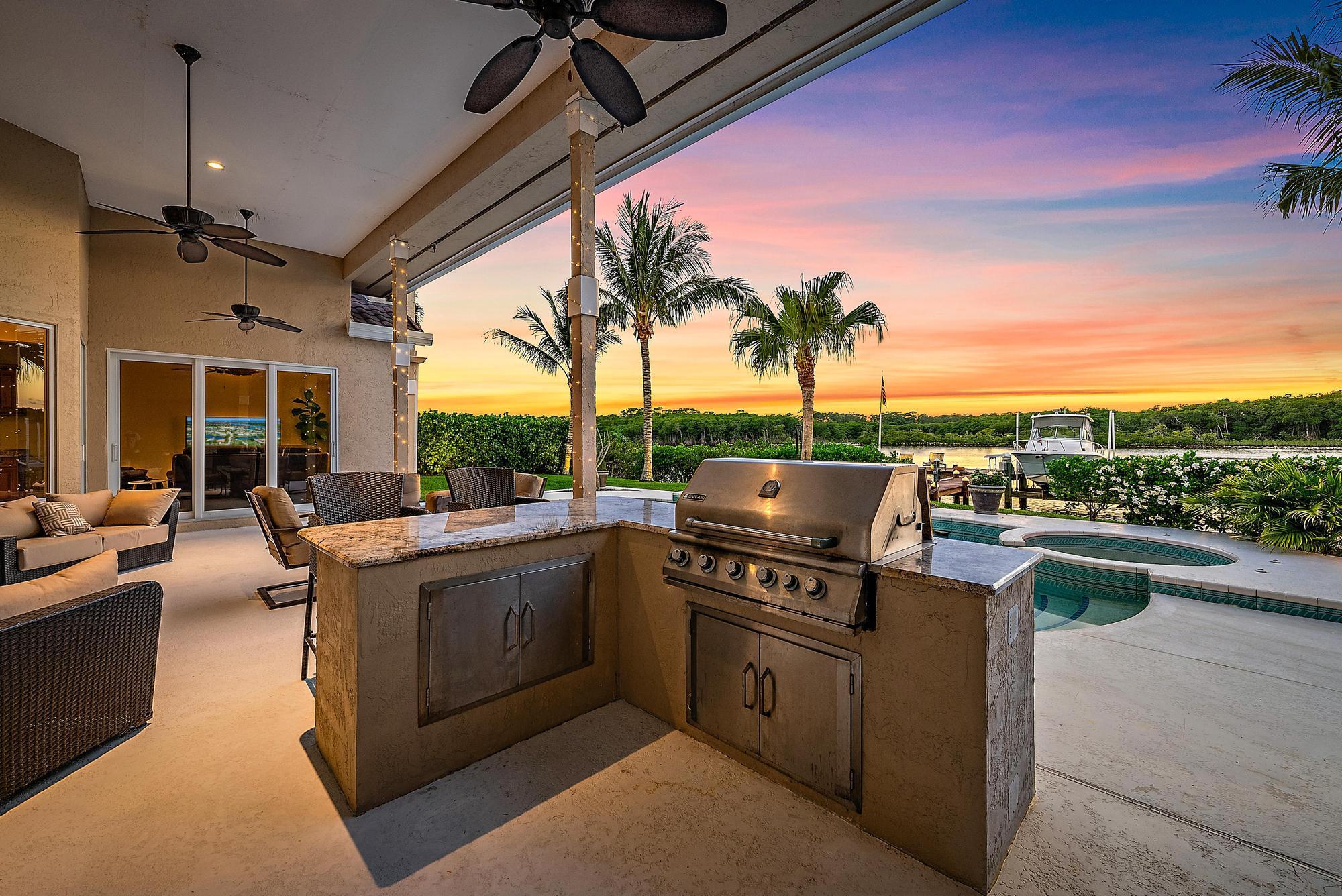 NORTH PASSAGE - Residential